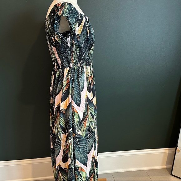 Boho Floral Print Off Shoulder Dress - Perfect for Every Adventure! - Picture 5 of 7